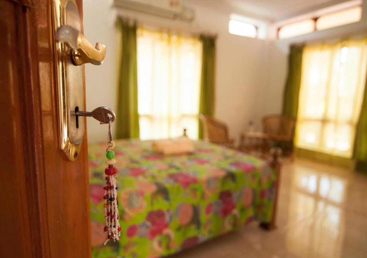 ורקלה Ashiyana Cliff And Beach Resort מראה חיצוני תמונה
